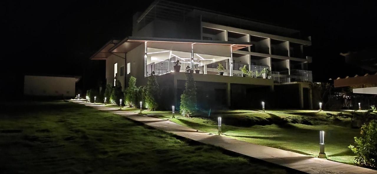 Aranya Resort Ko Lanta Esterno foto